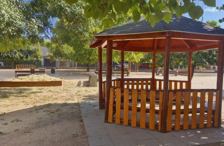 Két iskolaudvar újult meg a nyáron a KÉPES program keretében